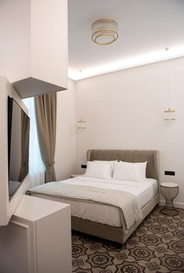Jensen Luxury Suites Rhodes City Exterior photo